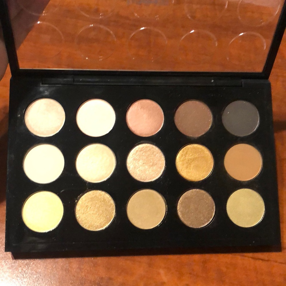 MAC warm neutral x 15